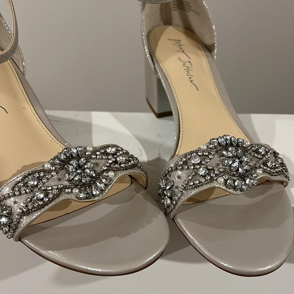 BETSEY JOHNSON ~ evening sandals ~ size 9.5 - Picture 7 of 16